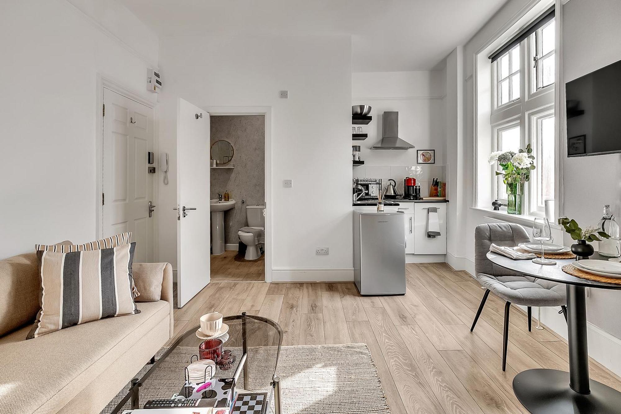 Lovely Kensington Apartments لندن الغرفة الصورة